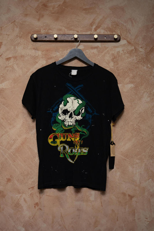 GUNS N ROSES